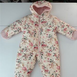 OshKosh B'gosh Floral Cream snowsuit